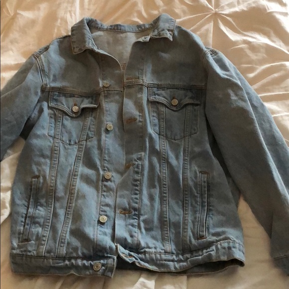 Brandy Melville Jackets & Blazers - Brandy Melville Jean jacket